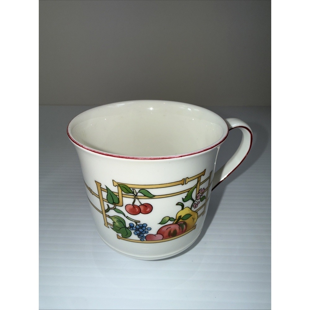 Villeroy & Boch Mon Jardin Coffee Teaβ Cup Mug 3.25" tall made in Luxembourg